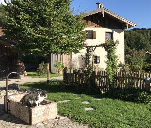 Wohnzimmer im historischen Zuhäusl | Lohei - Chalets im Chiemgau Wohnzimmer im historischen Zuhäusl | Lohei - Chalets im Chiemgau